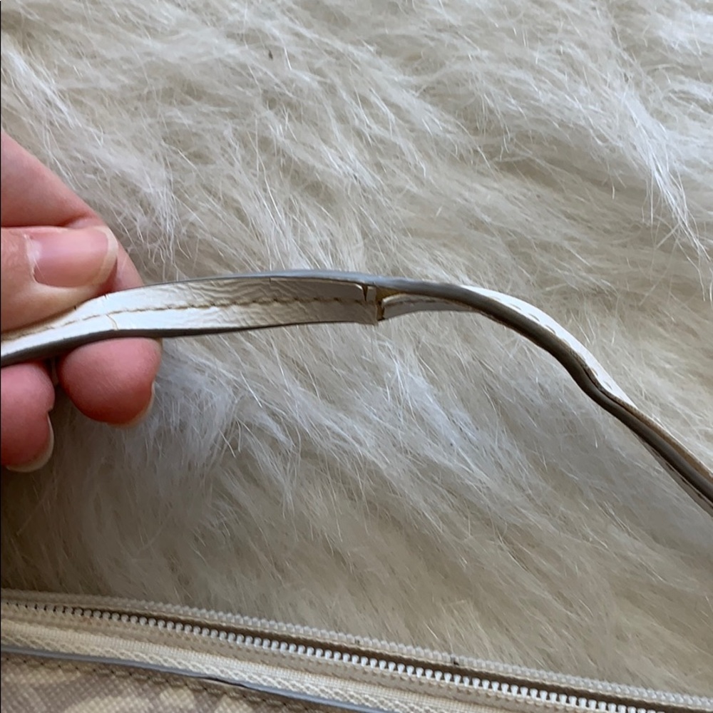 Coach | white patent leather monogram wristlet - Picture 12 of 16